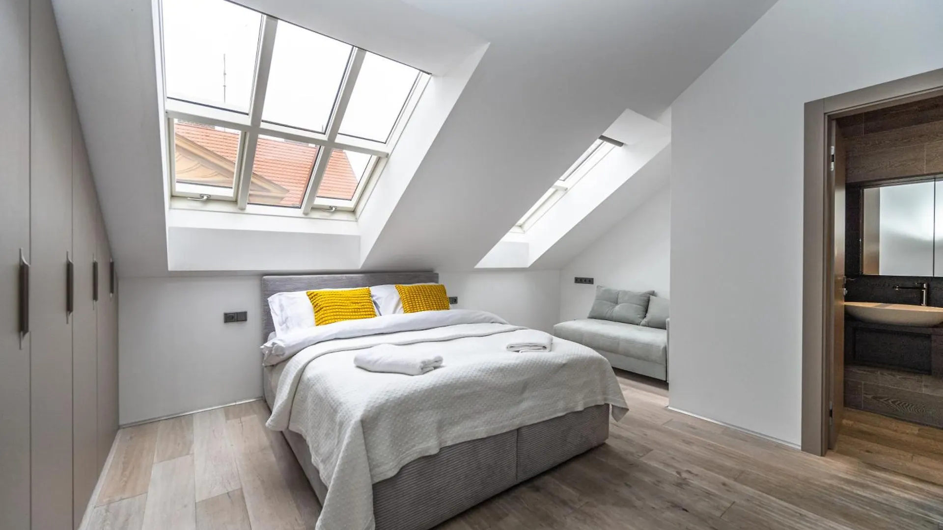 Apartment Wishlist Prague Residences Skyloft Old Town Square Czech Republic