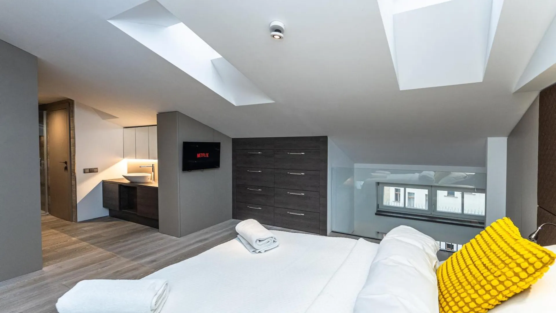 Wishlist Prague Residences Skyloft Old Town Square 0*,  Czech Republic