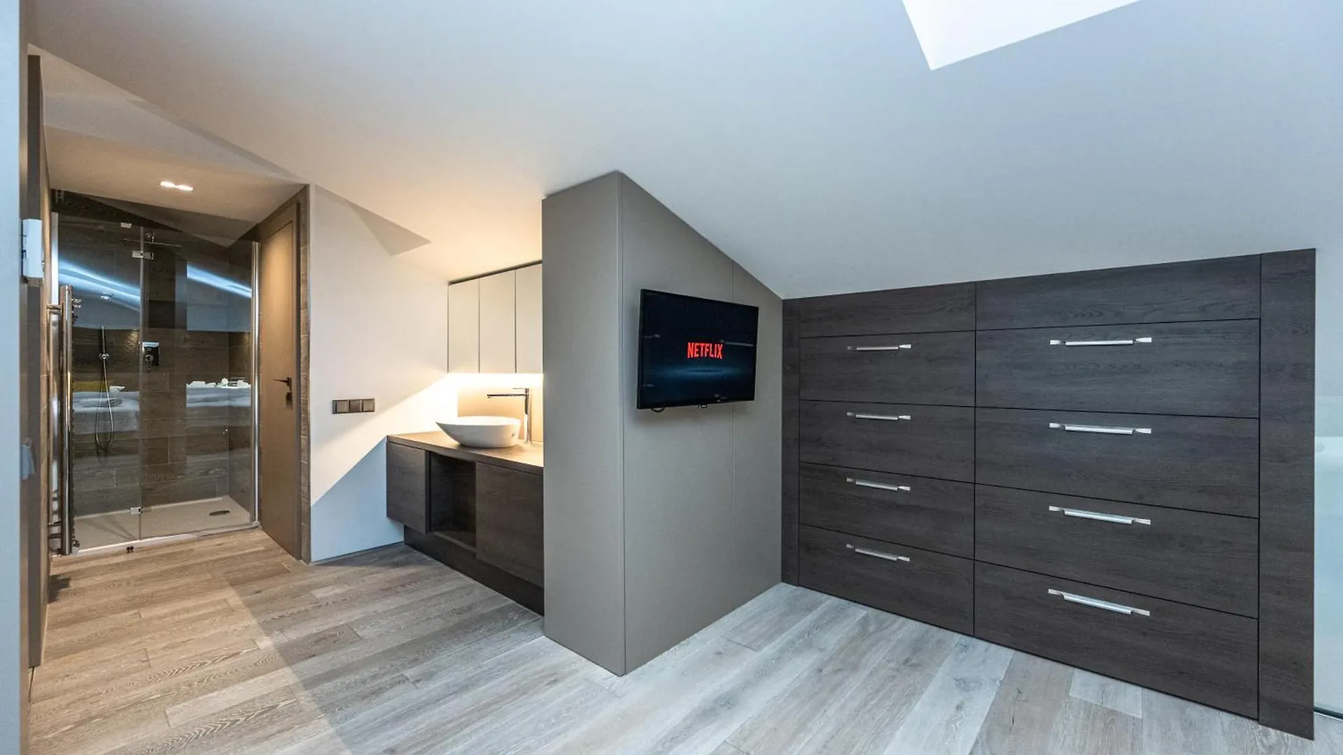 Wishlist Prague Residences Skyloft Old Town Square Apartment